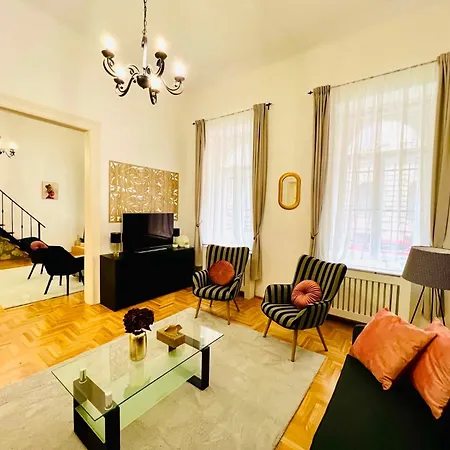 Izabella Street Apartamento Budapest